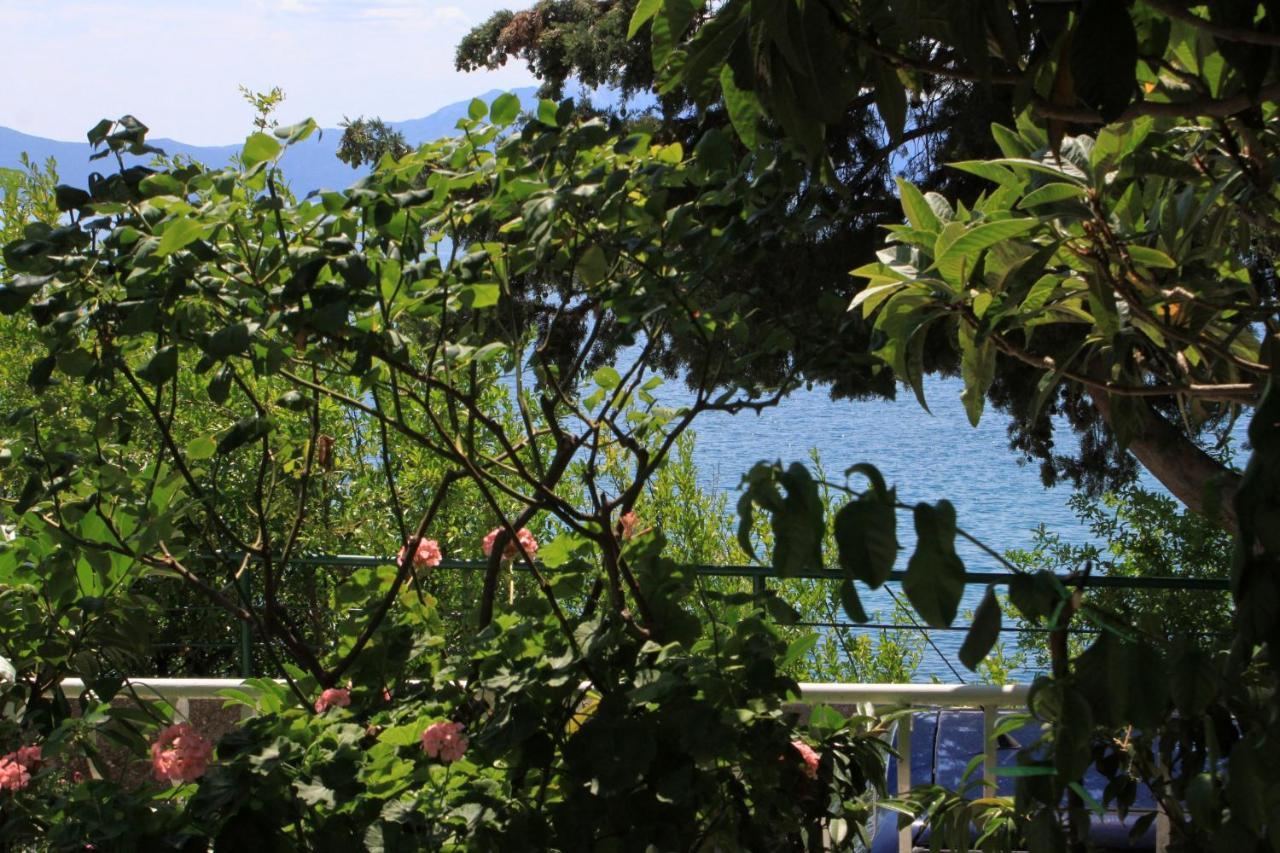 Apartments By The Sea Brist, Makarska - 505 بوداكا المظهر الخارجي الصورة