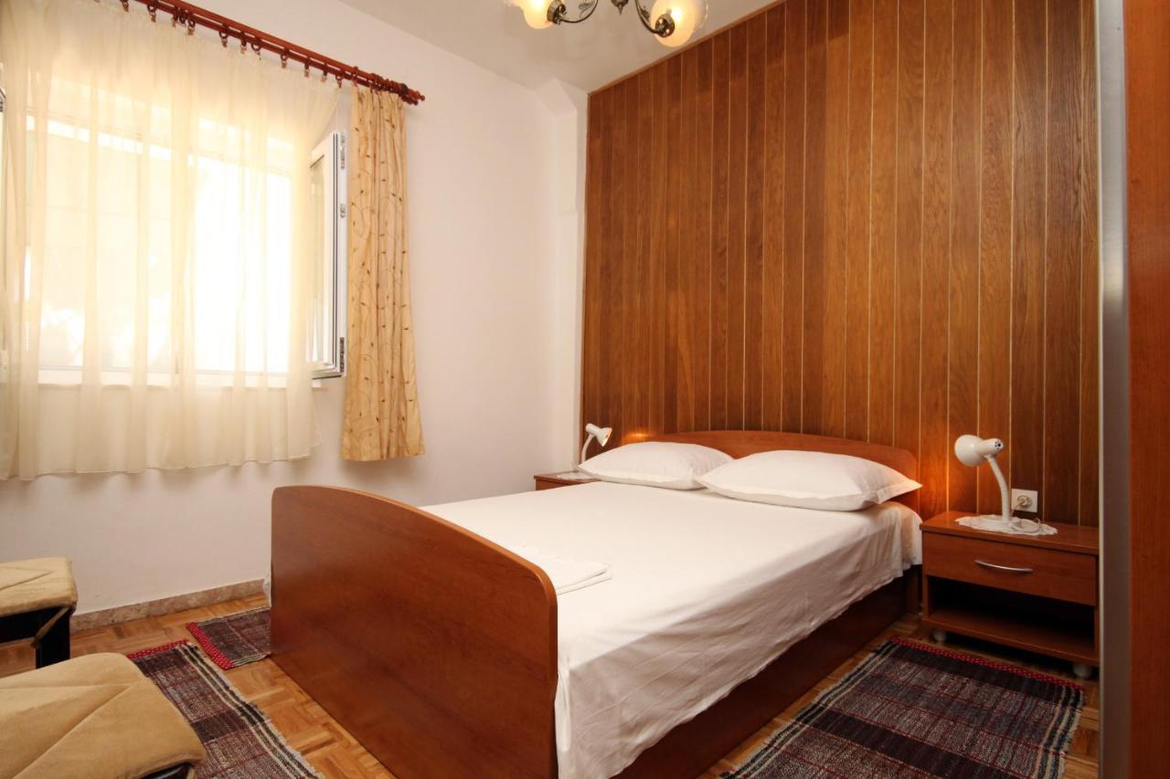 Apartments By The Sea Brist, Makarska - 505 بوداكا المظهر الخارجي الصورة