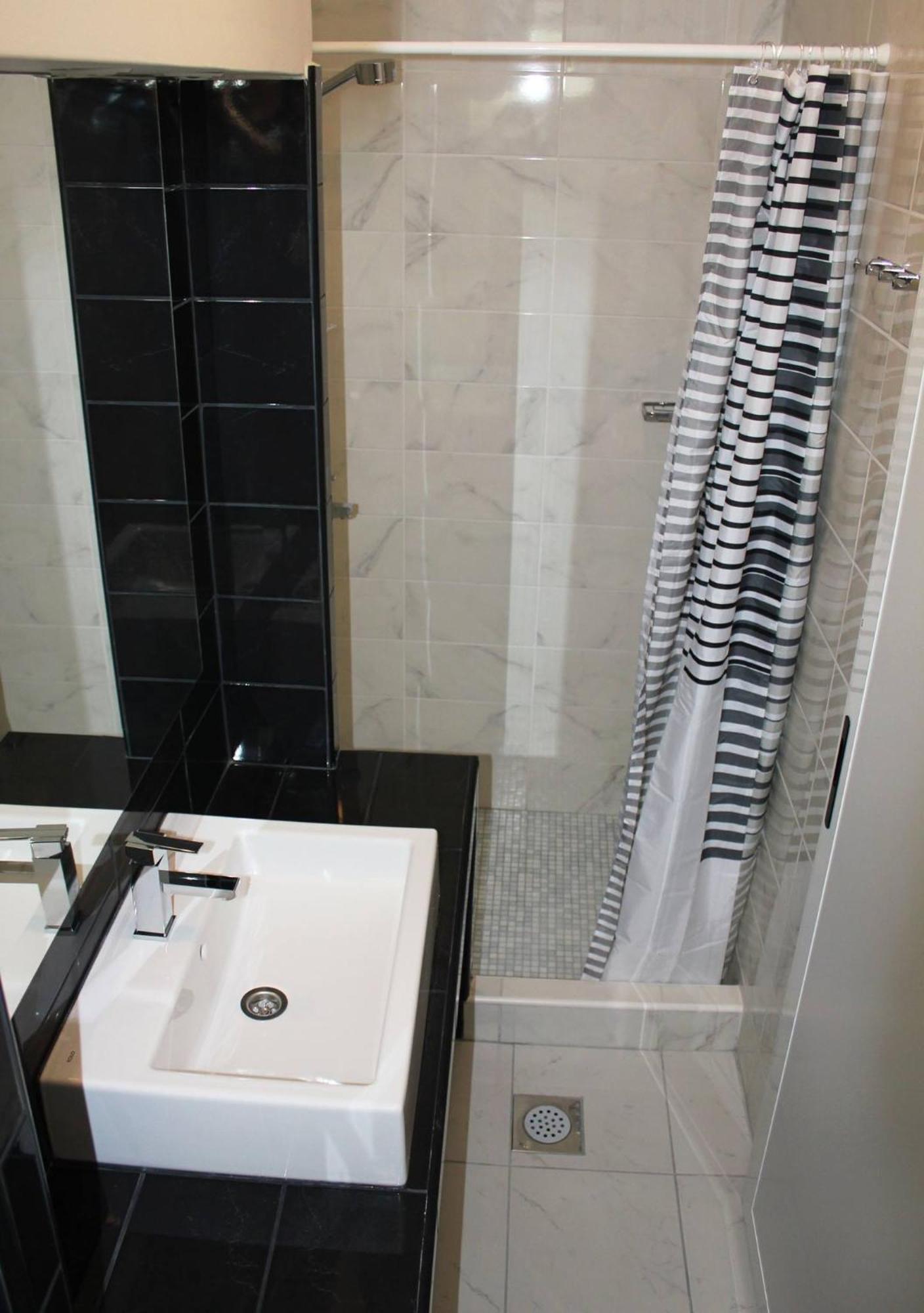Apartments By The Sea Brist, Makarska - 505 بوداكا المظهر الخارجي الصورة