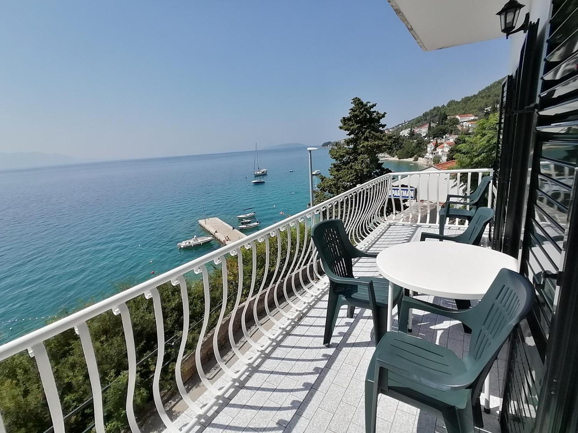 Apartments By The Sea Brist, Makarska - 505 بوداكا المظهر الخارجي الصورة